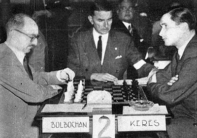 Julio Bolbochán vs. Paul Keres,
Buenos Aires 1954