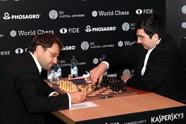 Aronian vs. Kramnik Torneo de Candidatos, Berlín 2018
Foto Vladimir Barsky ruchess.ru