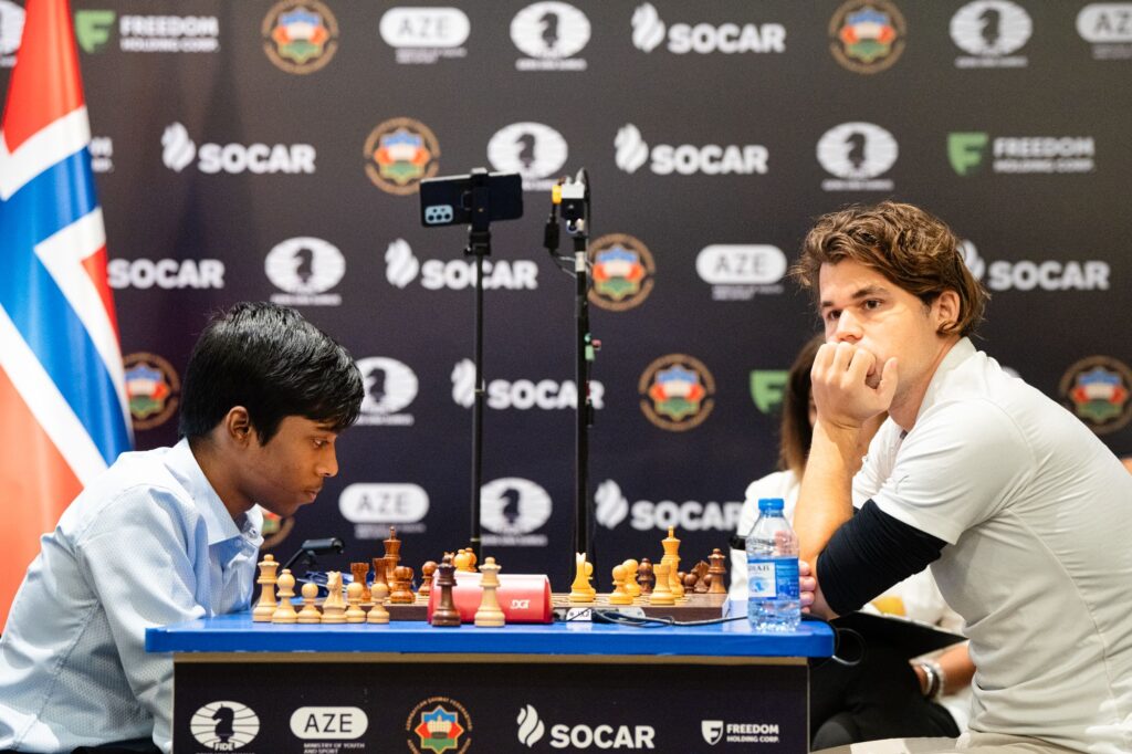 Final de la Copa del Mundo Praggnanandhaa y Carlsen
Foto Maria Emelianova Chess.com
