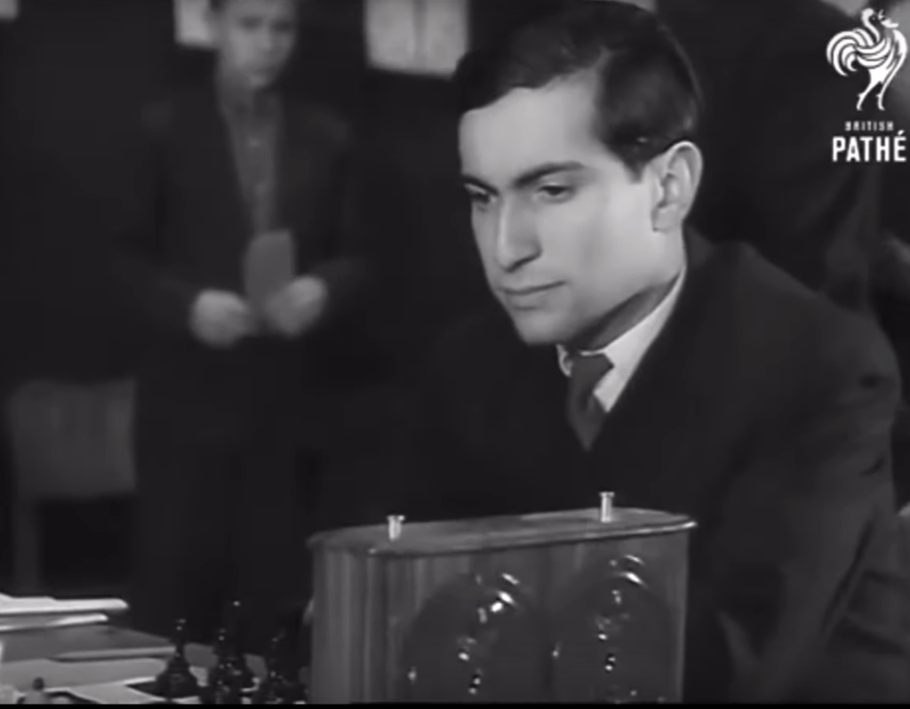 Mikhail Tal en el Campeonato de la URSS de 1958 Foto via Youtube